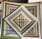 سجیلا اور خوبصورت سلک اسکارف